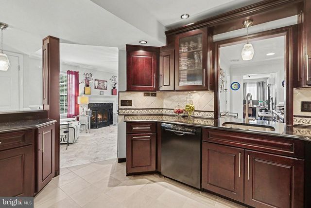 1504 MACINTOSH WAY, Hummelstown, PA 17036