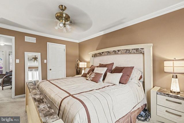 1504 MACINTOSH WAY, Hummelstown, PA 17036