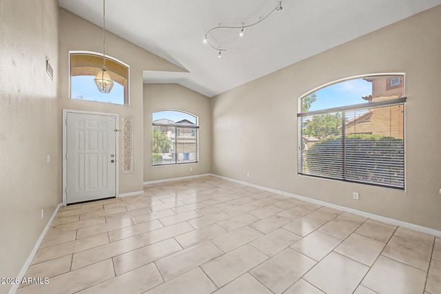 4809 W VALENCIA Drive, Laveen, AZ 85339