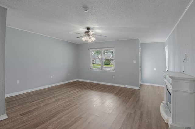 10192 Amelia Ln, Hammond, LA 70403