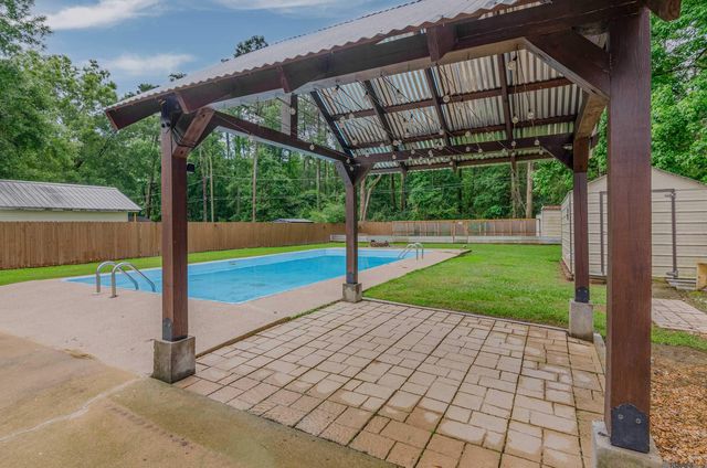 10192 Amelia Ln, Hammond, LA 70403