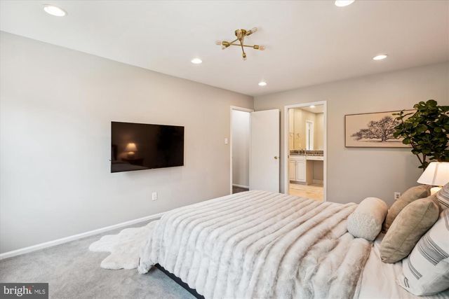 14713 DUNLEITH ST, North Potomac, MD 20878