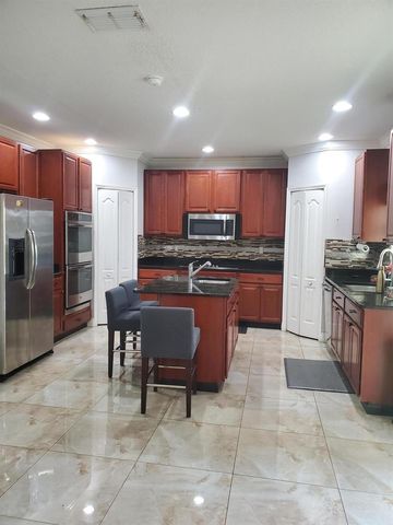 6140 NW Butterfly Orchid Place, Port St. Lucie, FL 34986
