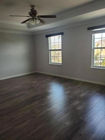 6140 NW Butterfly Orchid Place, Port St. Lucie, FL 34986