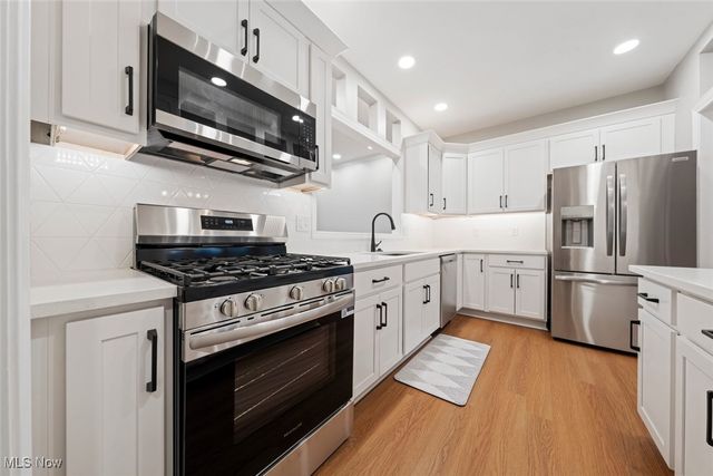 20930 Mastick Road, Fairview Park, OH 44126