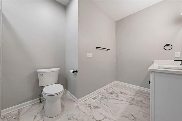 20930 Mastick Road, Fairview Park, OH 44126