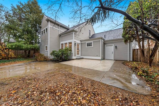 20930 Mastick Road, Fairview Park, OH 44126