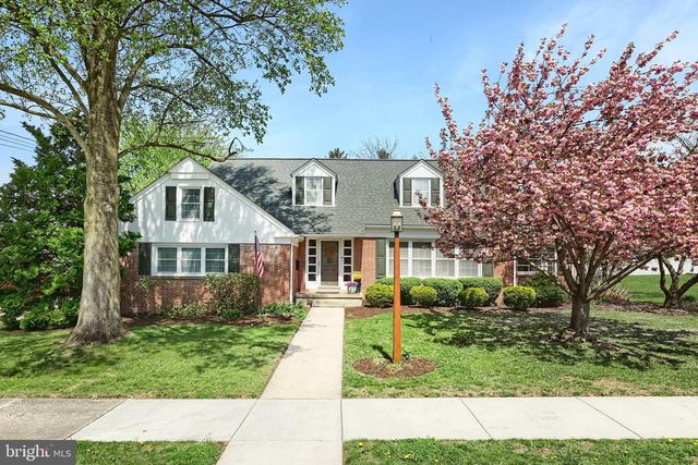 326 ALLEGHENY AVE, Hanover, PA 17331