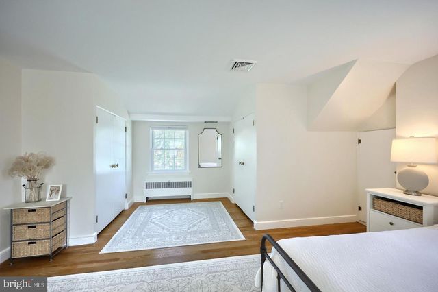 326 ALLEGHENY AVE, Hanover, PA 17331