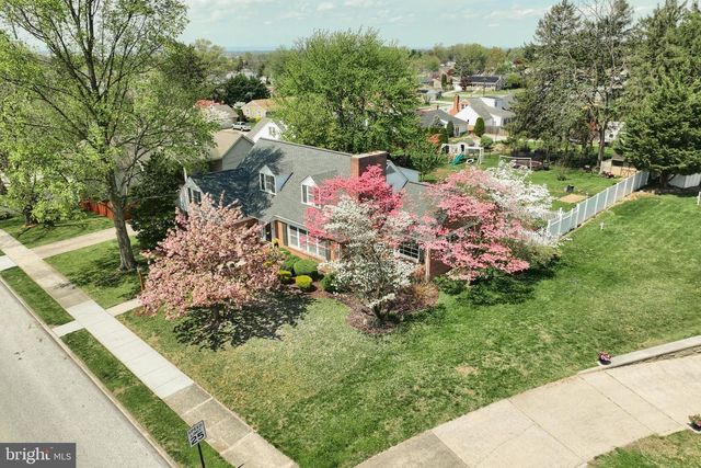 326 ALLEGHENY AVE, Hanover, PA 17331