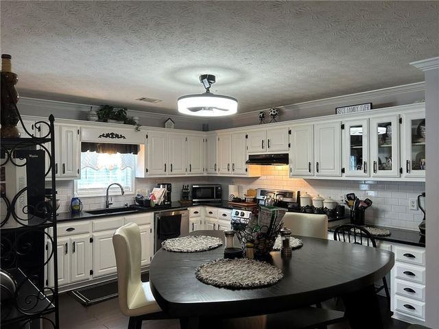 4197 Wyndham Ridge Court, Buford, GA 30519
