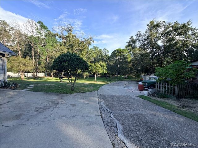1671 E Amberjack Drive, Hernando, FL 34442