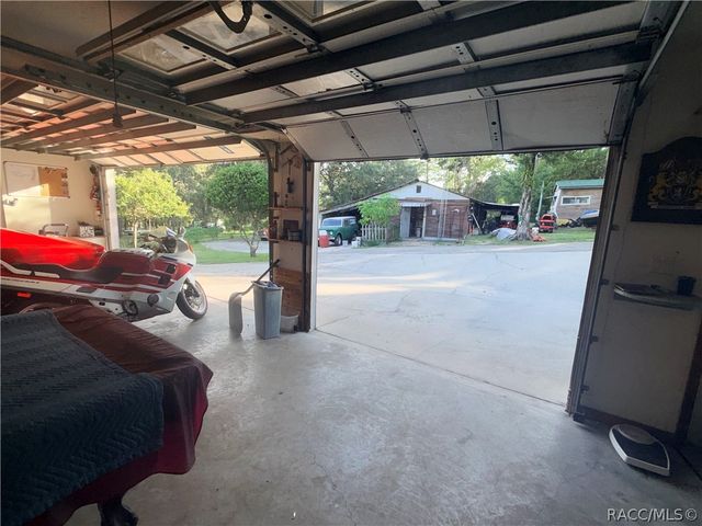 1671 E Amberjack Drive, Hernando, FL 34442