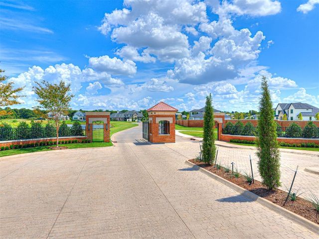 2614 Highbury Drive, Norman, OK 73072