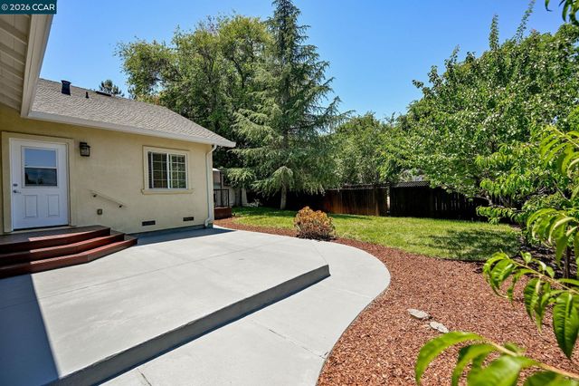 2527 Buena Vista Ave, Walnut Creek, CA 94597