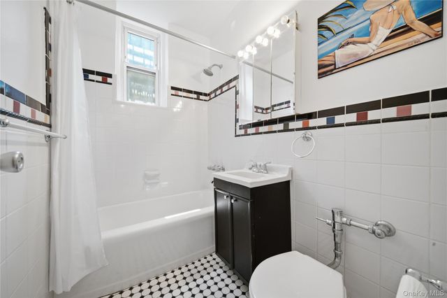 125-05 84 Avenue G2, Kew Gardens, NY 11415