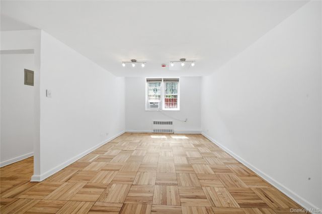 125-05 84 Avenue G2, Kew Gardens, NY 11415