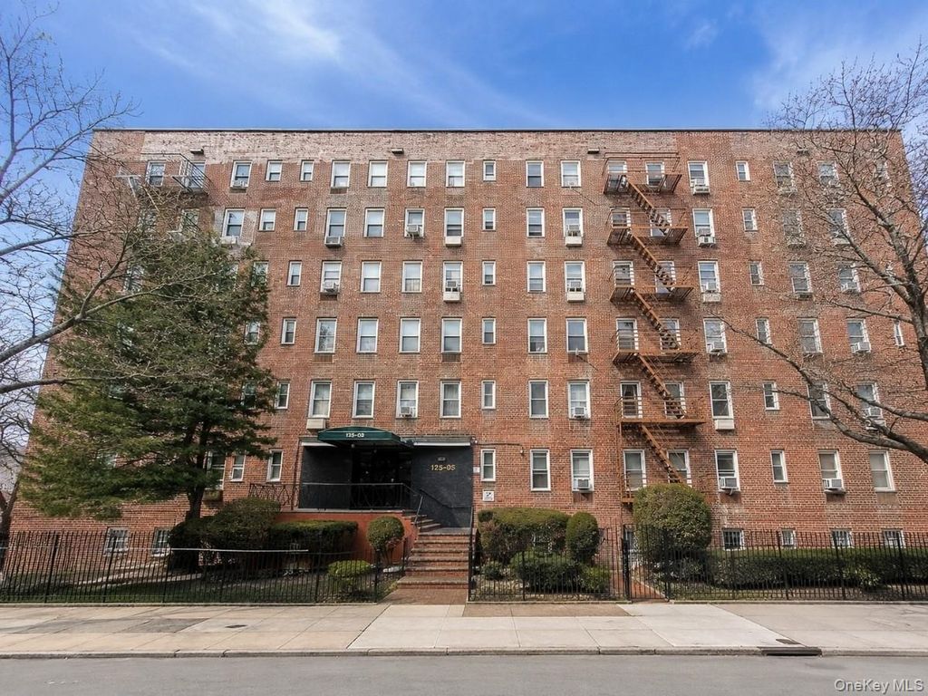 125-05 84 Avenue G2, Kew Gardens, NY 11415