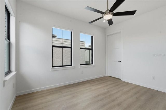 1218 E KAY STREET 8, Tampa, FL 33602