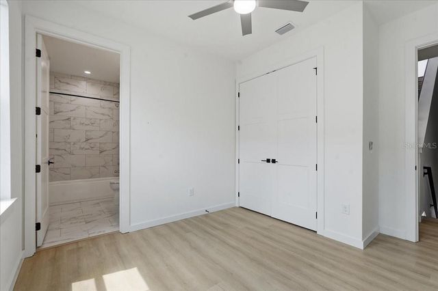 1218 E KAY STREET 8, Tampa, FL 33602