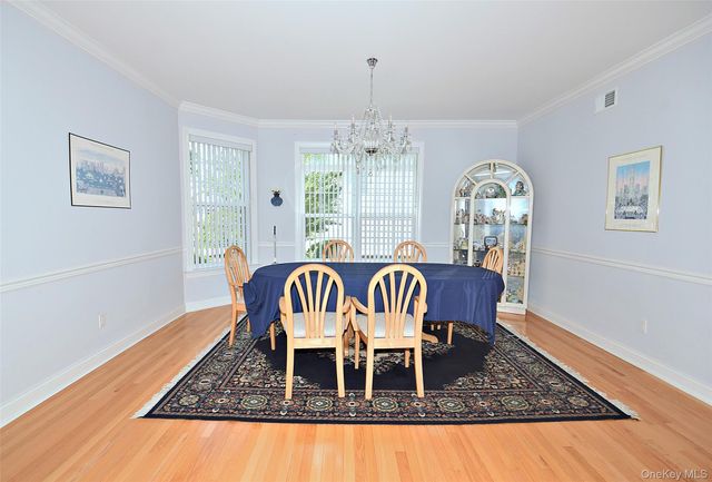 56 Foxglove Row, Aquebogue, NY 11901