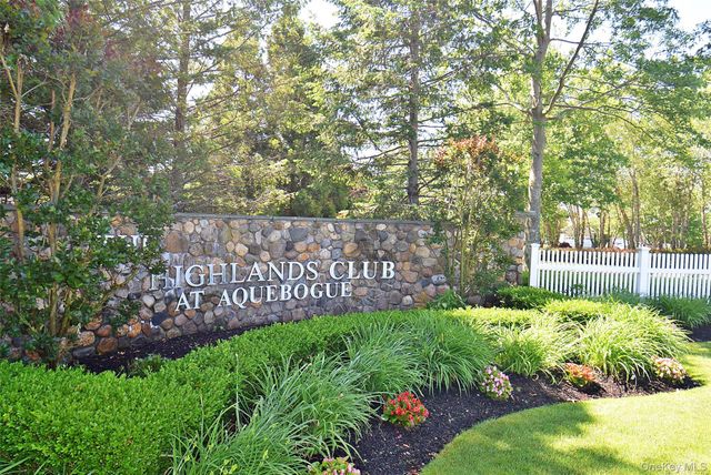 56 Foxglove Row, Aquebogue, NY 11901