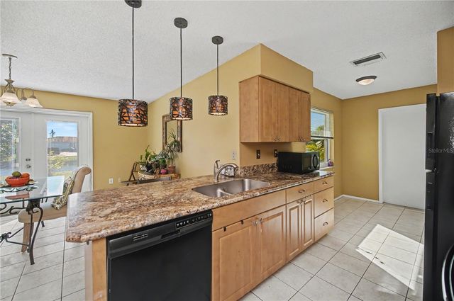 242 ANNAPOLIS LANE, Rotonda West, FL 33947