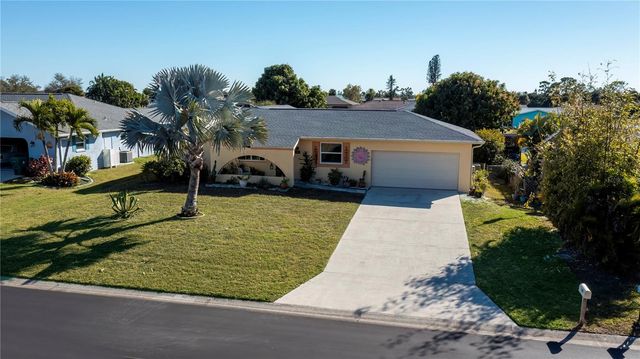 242 ANNAPOLIS LANE, Rotonda West, FL 33947