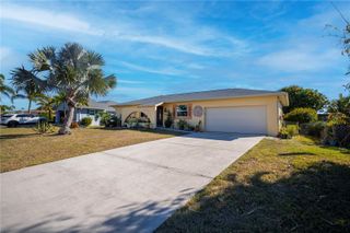 242 ANNAPOLIS LANE, Rotonda West, FL 33947