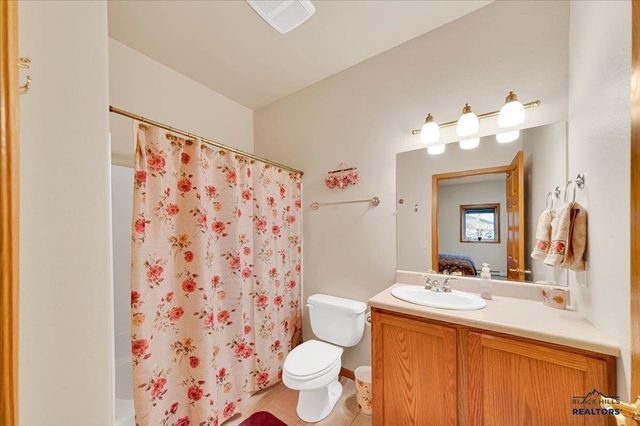 313 OAK RIDGE RD, Spearfish, SD 57783