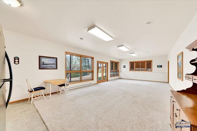 313 OAK RIDGE RD, Spearfish, SD 57783