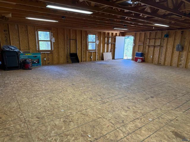 313 OAK RIDGE RD, Spearfish, SD 57783