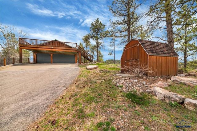 313 OAK RIDGE RD, Spearfish, SD 57783