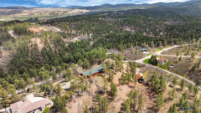 313 OAK RIDGE RD, Spearfish, SD 57783