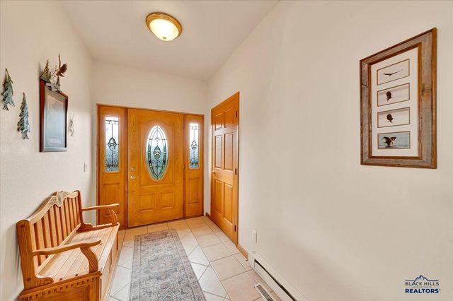 313 OAK RIDGE RD, Spearfish, SD 57783
