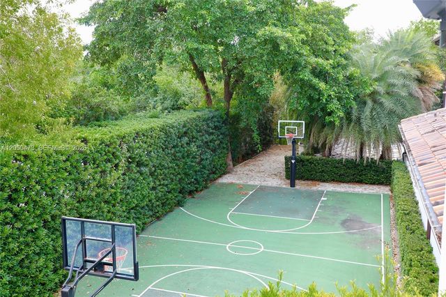 277 Marinero Court, Coral Gables, FL 33143