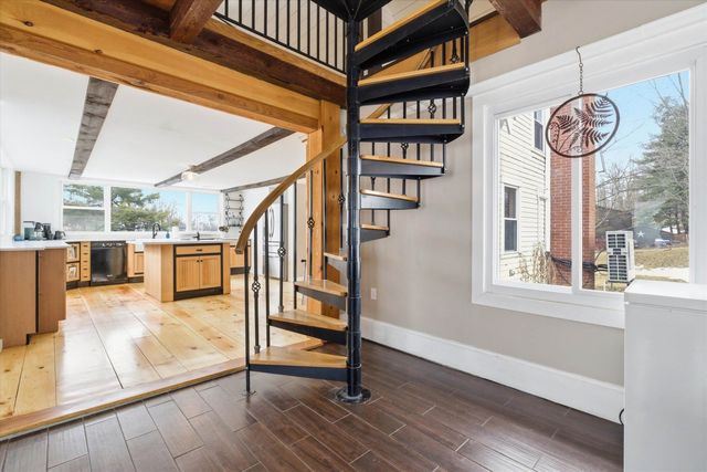 36 River Street, Greenville, NH 03048