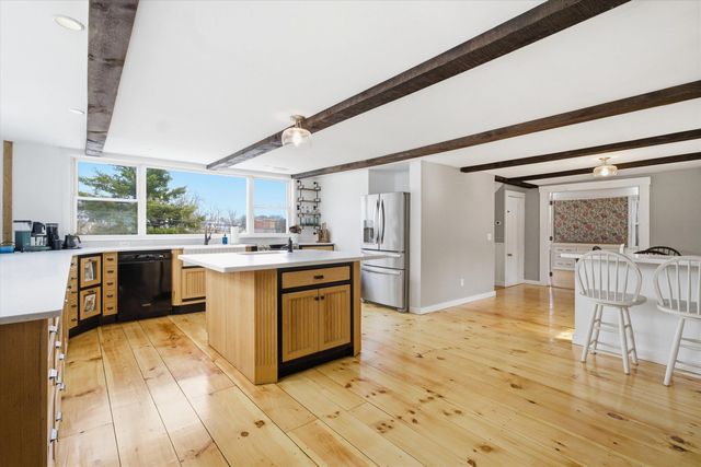 36 River Street, Greenville, NH 03048