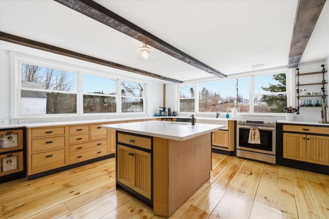 36 River Street, Greenville, NH 03048