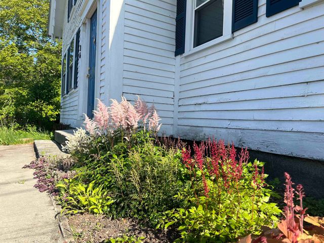 36 River Street, Greenville, NH 03048