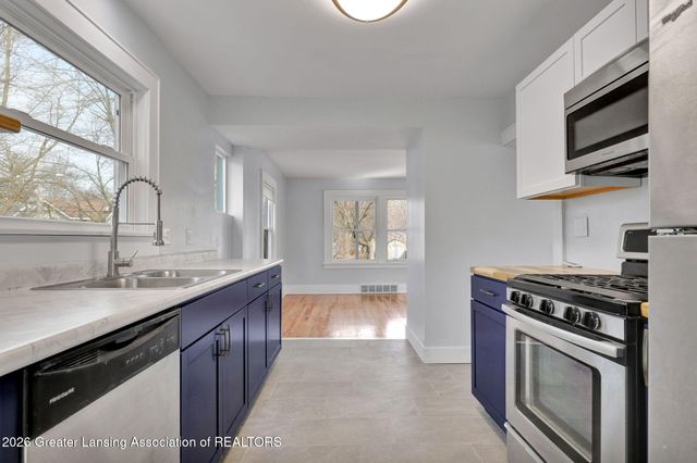 612 Lathrop Street, Lansing, MI 48912