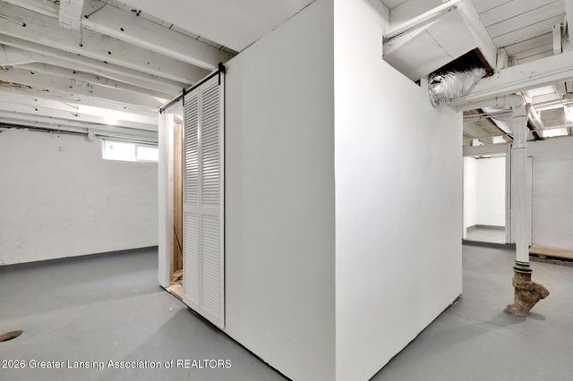 612 Lathrop Street, Lansing, MI 48912