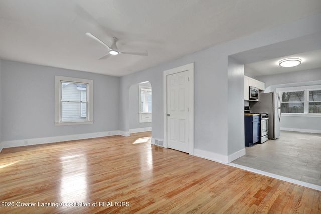 612 Lathrop Street, Lansing, MI 48912