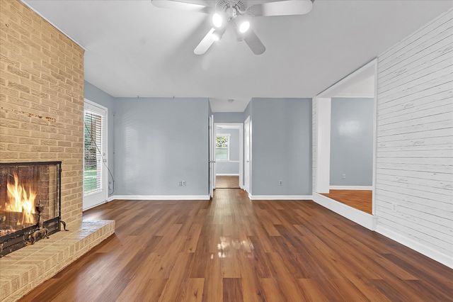 3996 CANTERBURY DR, Memphis, TN 38122