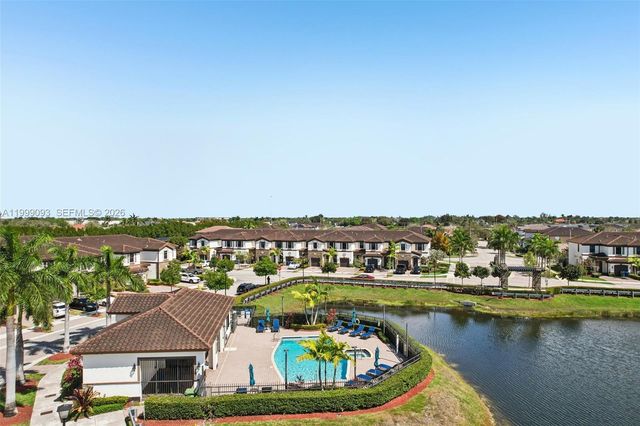 18431 NW 89th Court, Hialeah, FL 33018