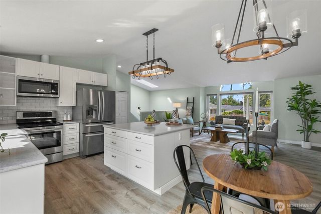 302 18th Place, Snohomish, WA 98290