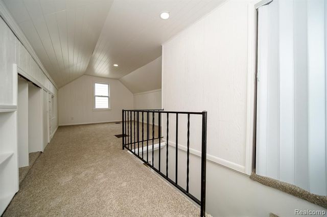 20048 Washtenaw Street, Harper Woods, MI 48225
