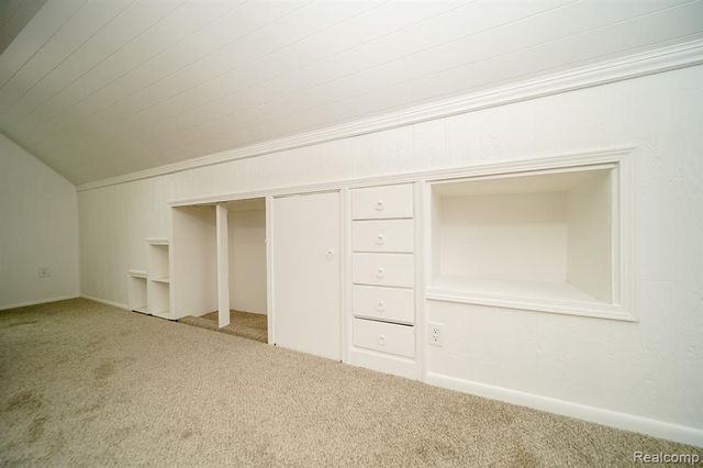20048 Washtenaw Street, Harper Woods, MI 48225