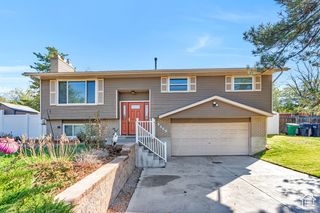 9569 S FLINT DR, Sandy, UT 84094