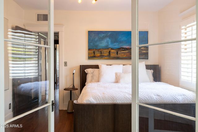 70 W LYNWOOD Street, Phoenix, AZ 85003